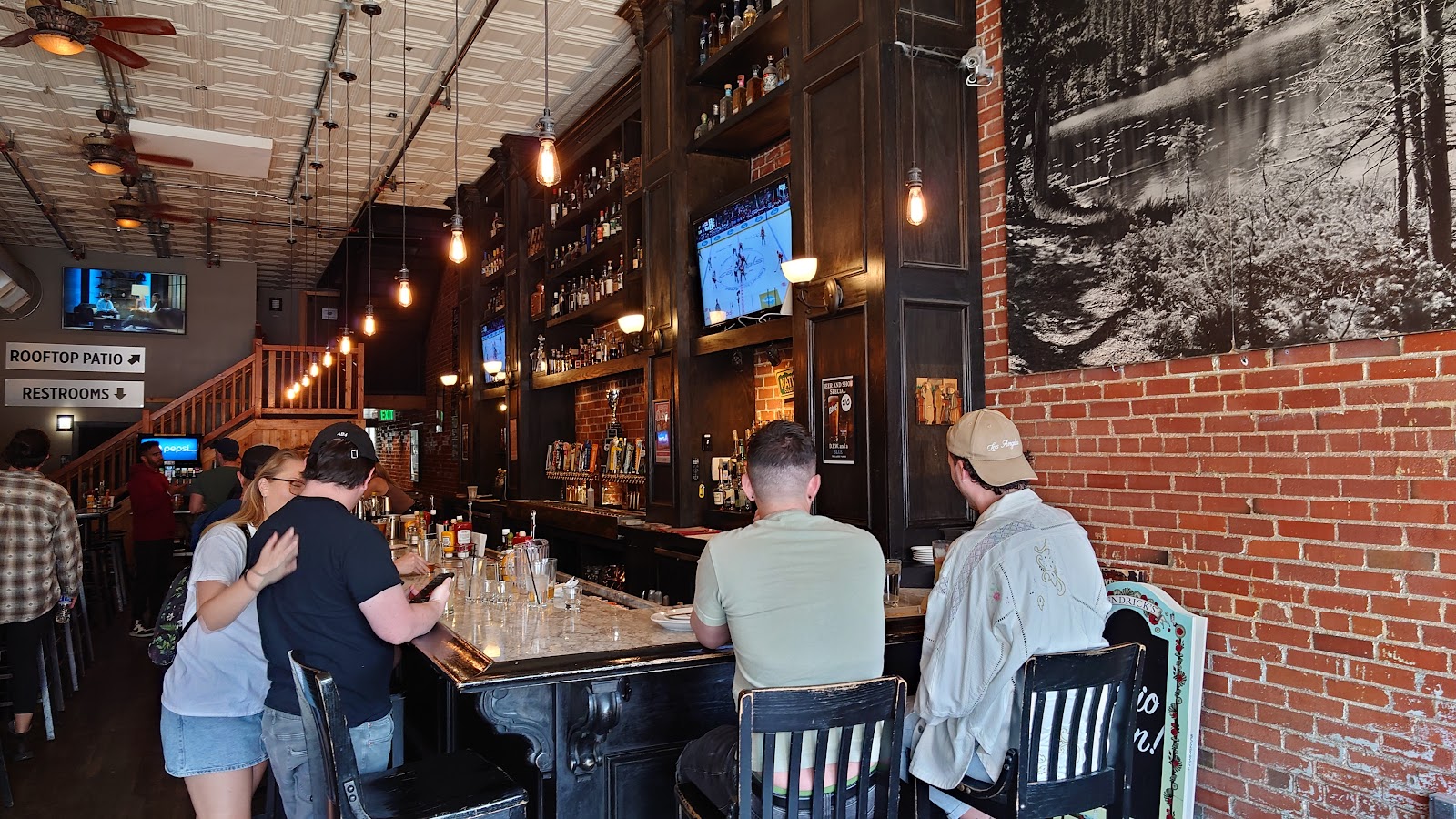 Historians Ale House — photo 5